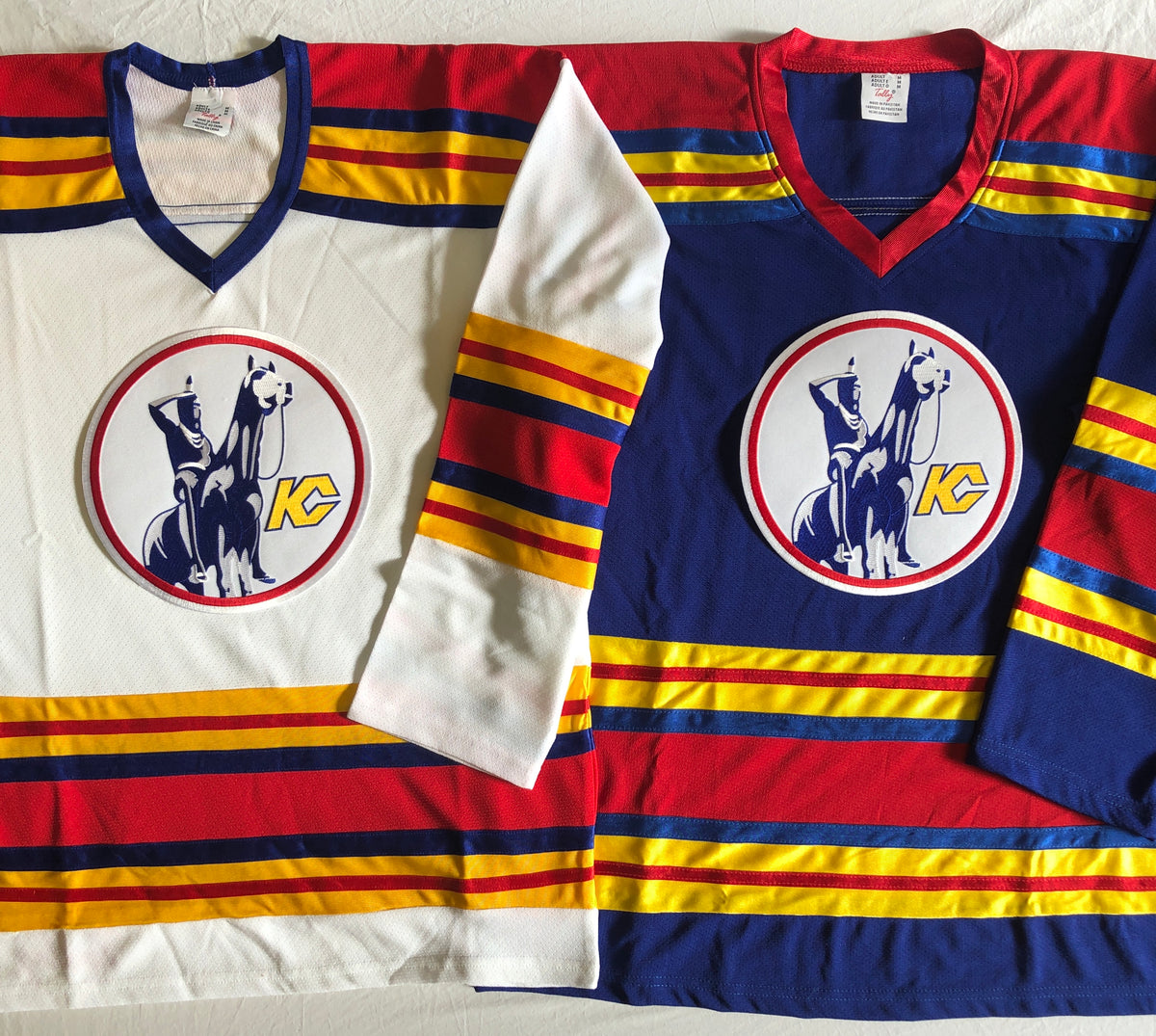 Custom Hockey Jerseys with a Twill Team Canada Logo – Tally Hockey Jerseys