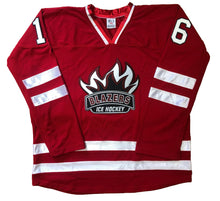 Laden Sie das Bild in den Galerie-Viewer, Rote und weiße Hockey-Trikots mit dem Twill-Logo der Blazers