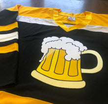 Charger l'image dans la galerie, Maillots de hockey personnalisés avec un logo en sergé de chope de bière