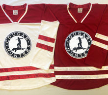 Charger l'image dans la galerie, Custom hockey jersey with the Cougar Hunters logo