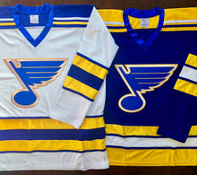 Charger l'image dans la galerie, Maillots de hockey personnalisés avec un écusson brodé des Blues en sergé