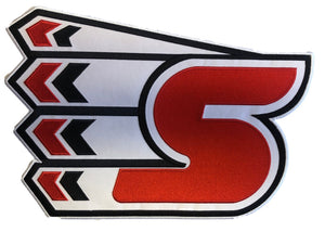 Rote und weiße Hockey-Trikots mit einem „S“-Twill-Logo 