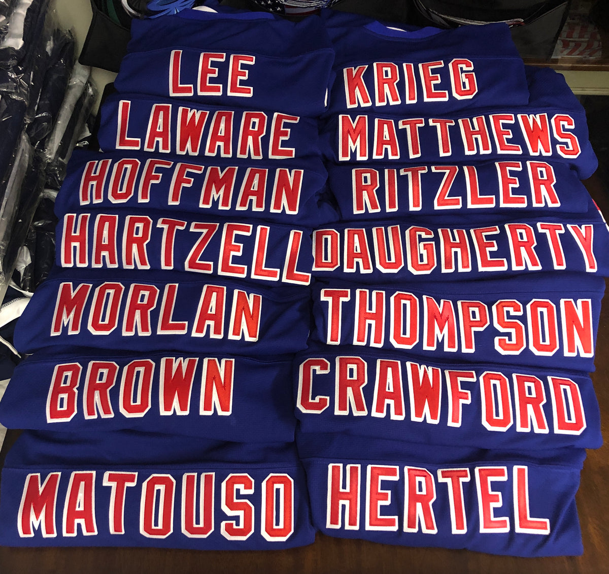 Hockey top jersey stitching