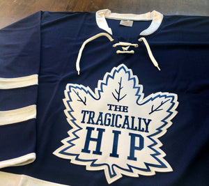 Individuelle Hockey-Trikots mit einem tragisch angesagten Wappen