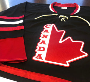 Individuelle Hockey-Trikots mit einem gestickten Twill-Wappen des Team Canada 
