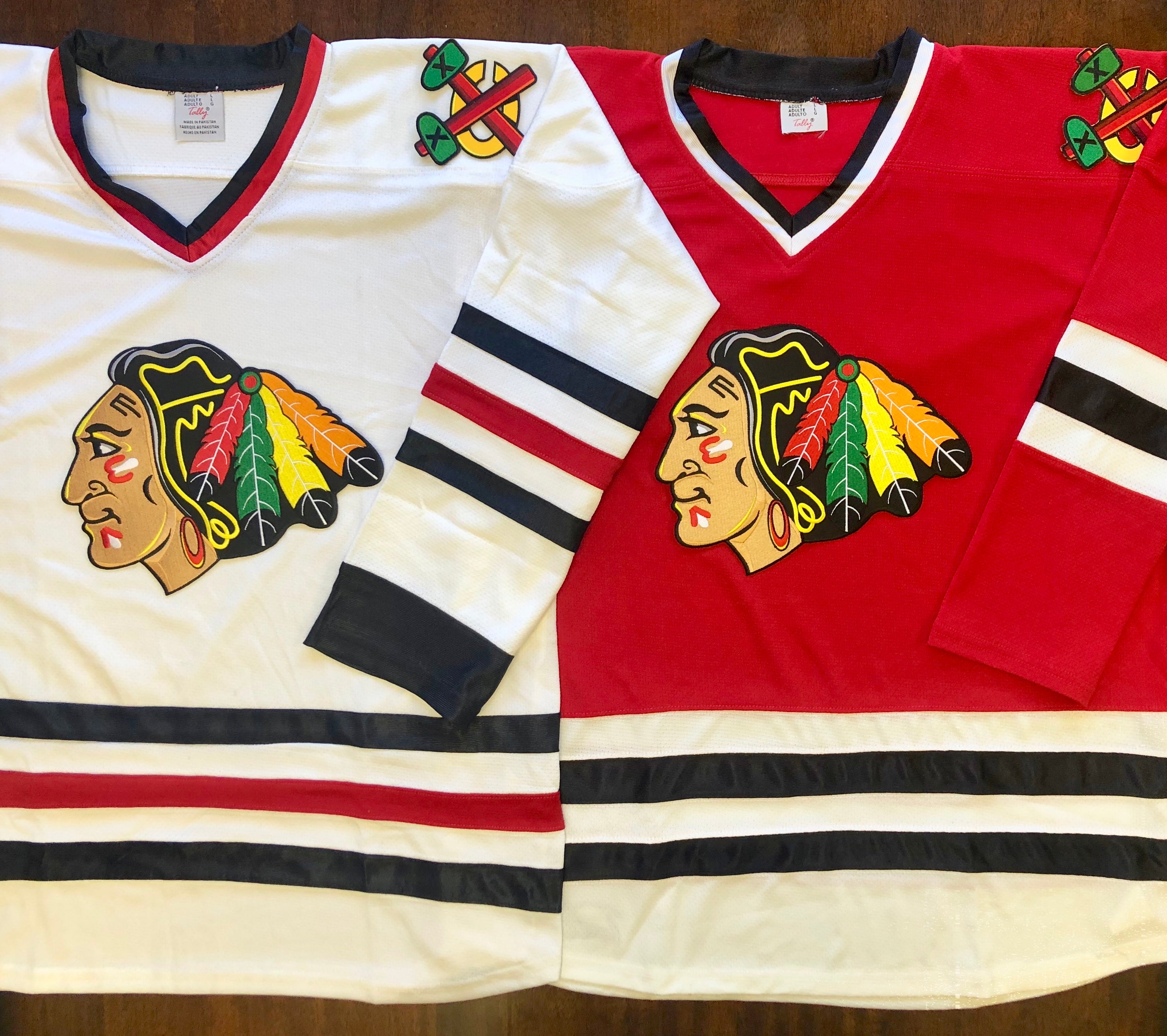 Custom Hockey Jerseys with A Blackhawk Logo and Shoulder Patches Adult Large / (name and Number on Back and Sleeves) / Red